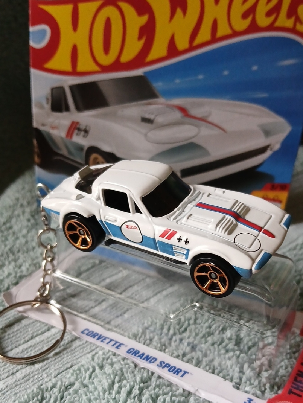 Kids Toy Car Keychain - White Corvette Grand Sport